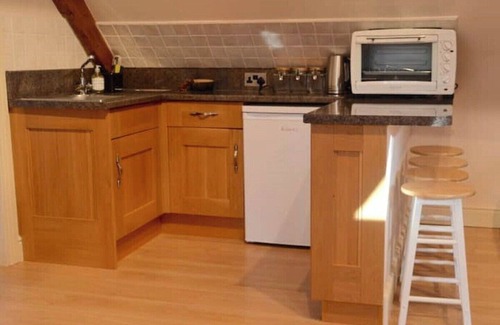 Petworth Casa | The perfect couples retreat in Graffham, The South Downs National Park.