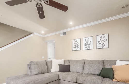 Lemoore Condominio | The Perfect Getaway for 6