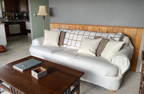 Lake Toxaway Condominio | The Perfect Respite with Spectacular Views