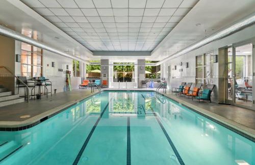 Crystal City Apartamento | The Perfect Stay Awaits For You in Our Apt!
