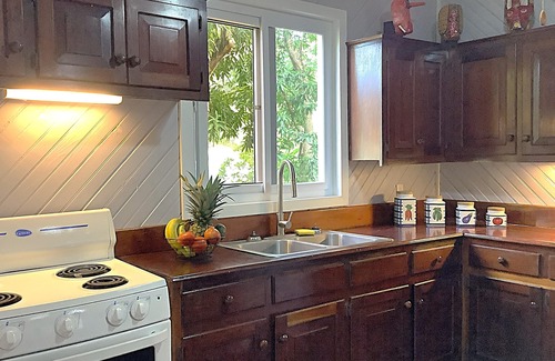 Lawson Rock Apartamento | The perfect tropical island family get away!