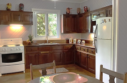 Lawson Rock Apartamento | The perfect tropical island family get away!