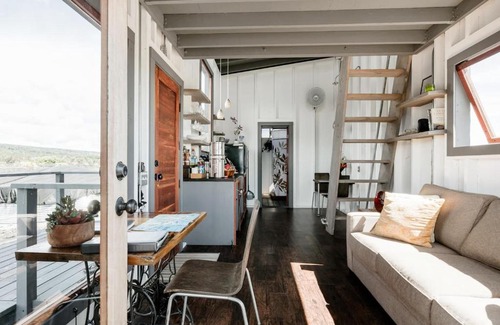 Pahoa Casa | THE PHOENIX HOUSE - EPIC Tiny Home Gem on Volcanic Lava Field!