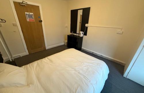Newport Casa | The Phoenix Inn