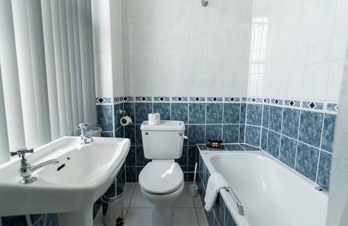 Eastbourne City Centre Hotel | The Pier Hotel