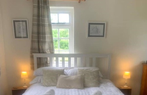 Battle Cabaña | The Piggery, a Perfect Country Hideaway
