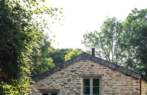 Saint Columb Major Cabaña | The Pigsty & Spa Garden at Tregoose Old Mill