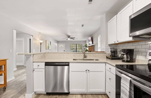 Ladson Apartamento | The Pine Grove Retreat