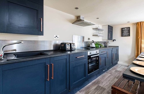 Wick Casa | The Pine Lodge with Hot Tub & Games Room