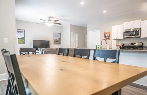 Southern Pines Casa | The Pine Villa at Ducks Landing