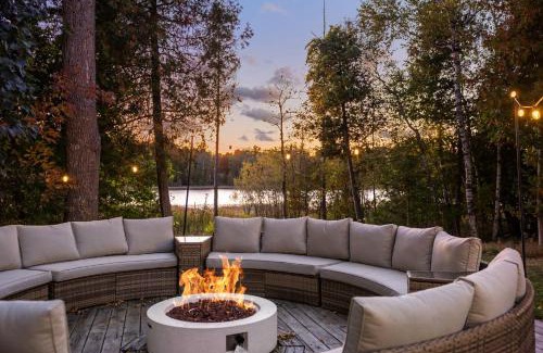 Charlevoix Casa | The Pineapple Lake House