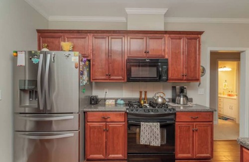 Aiken Casa | The Pineapple Pause - Close to everything Aiken!