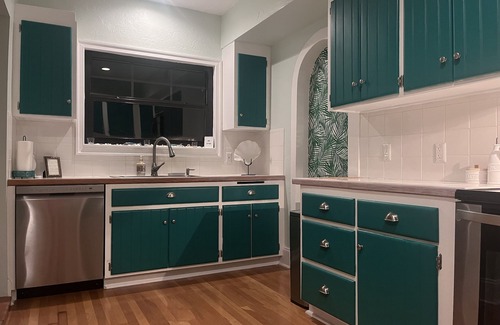 Old Northwood Casa | The Pineapple Villa: Chic 4BD Tropical Paradise cerca de las playas