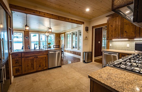 Stone Lake Casa | The Pinecone Lodge, A Gathering Place for Family & Friends