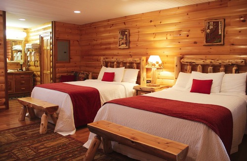 Pineola Cabina | The Pineola