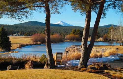 Sunriver Hotel | The Pines at Sunriver
