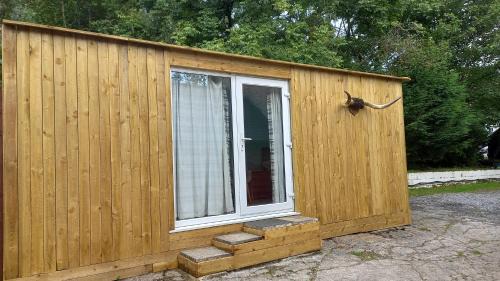 Mawr Apartamento | The Pines Cabin - Farm Park Stay