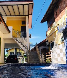 Kampung Semut Api Casa | The Pines Home Stay