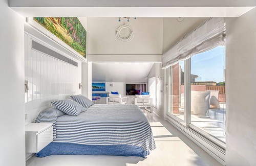 Sant Feliu de Guixols Hotel | The Pink Elephant Hotel
