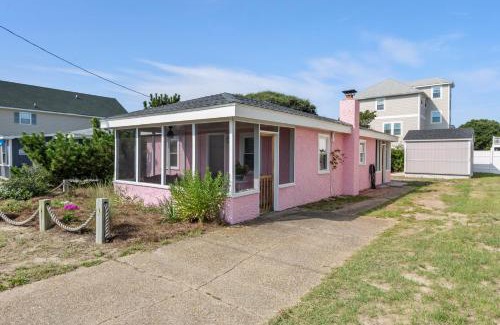 Colington Casa | The Pink House