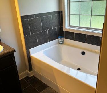 Clarksville Casa | The Pit Stop Clarksville Rest Easy