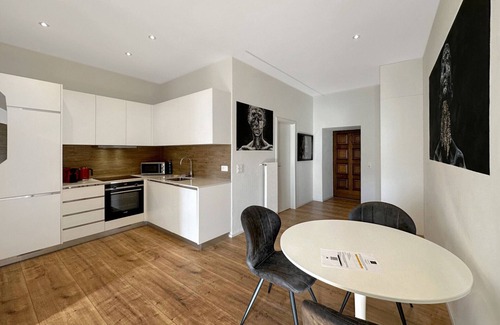 Sion Apartamento | The Place to Be in Sion - Vieille ville de Sion