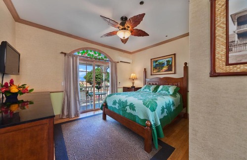 Historic Lahaina Front Street Hotel | The Plantation Inn - Free Breakfast