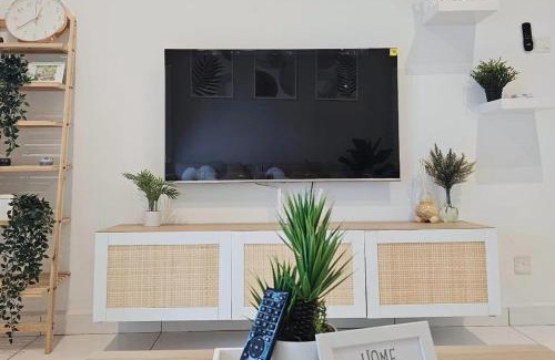 Taman Bukit Mewah Apartamento | The Platino 3BR Next To Paradigm Mall