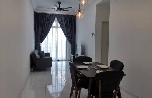 Taman Bukit Mewah Apartamento | The Platino By Antlerzone