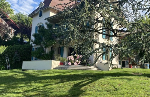 Talloires-Montmin Villa | Casa familiar de lujo 'de charme' en la localidad turística de Talloires, lago de Annecy