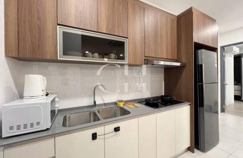 Taman Charming Apartamento | The Podium 3 bedrooms @ 8 pax Free Internet & TV Box