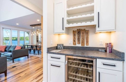 Interlochen Casa | The Point on Green Lake and Betsie River | Dogs OK