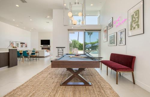 La Quinta Casa | The Polo Villas by AvantStay Modern Oasis Near Empire Polo Club