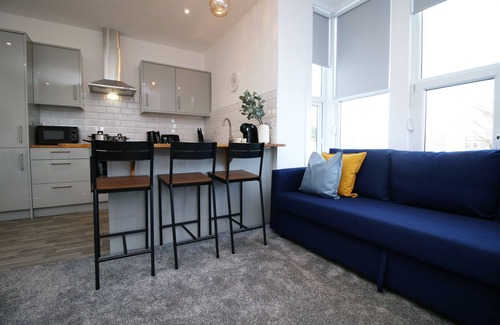 Caerau Apartamento | ◑2 Bedroom◑Sleeps8◑Close to the city◑Parking◑WiFi◑