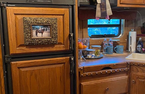 Temecula Casa | The Pony Experience Farm Stay! 501c3
