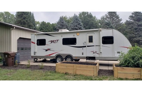 Porter Casa | The "Pool Barn Camper" w/Hot Tub near Indiana Dunes