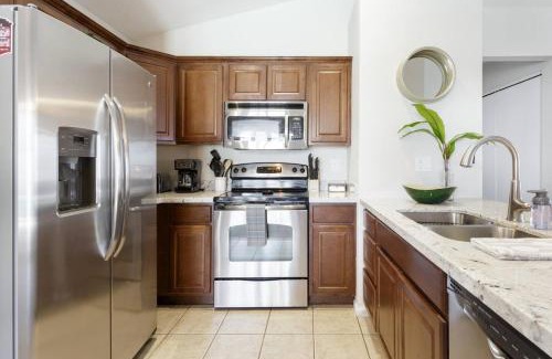 Paradise Valley Village Casa | The "pool Cottage" Upgraded Home Free Heated Pool