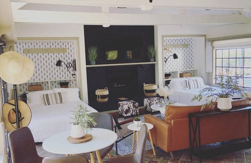 Moorpark Casa | The Pool House at Olive Hill Ranch - w/ pool and hot tub
