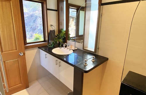 Crescent Head Casa | The Pool House – Crescent Head - Stunning Ocean Views, Pet Friendly