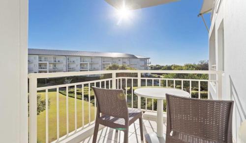 Kingscliff Apartamento | The Pool Resort Kingscliff - 2BR Dual Key and 1BR (6216/6217) - Holiday Management Co.