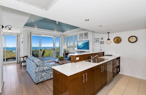 Casuarina Apartamento | The Pool Resort Kingscliff - Two Bedroom Ocean View (2310) - Holiday Management Co.