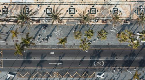 Los Cristianos Apartamento | The Poolside Haven, Azure Dreams