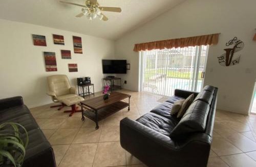 Haines City Casa | The Poolview Villa at Southern Dunes