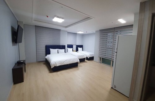 Choryang Apartamento | The Port Hotel Busan