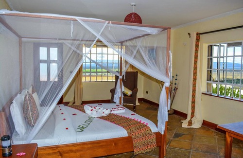 Naivasha Hotel | The Pot at Panda