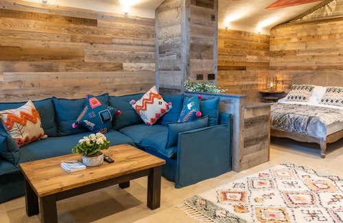 Maidstone Cabina | The Potting Shed
