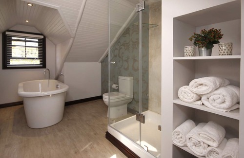 Hermanus Casa | The Potting Shed Guest House