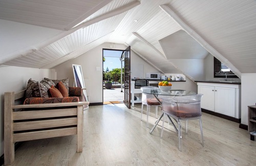Hermanus Casa | The Potting Shed Guest House