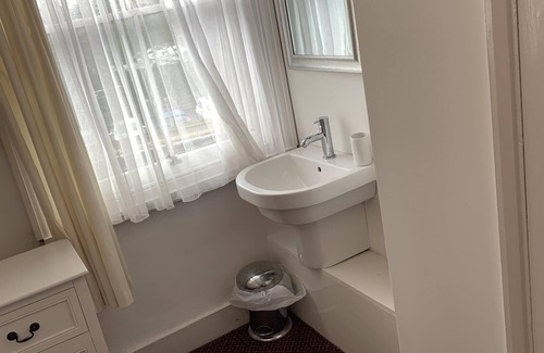 Reigate Casa | The Prince of Wales