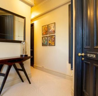 Askew Hotel | The Princess Victoria